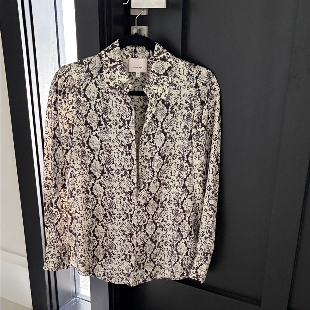 Cinq à Sept Monochrome Snakeskin Top